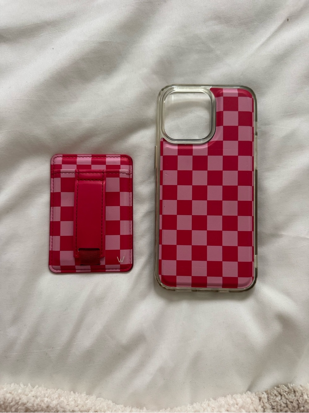 Walli iPhone 15 Pro Max Case with Pink Checker Card Pocket